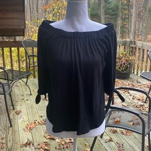 Abercrombie & Fitch black top